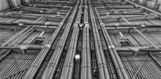 Czy klimatyzacja w samochodzie grzeje?